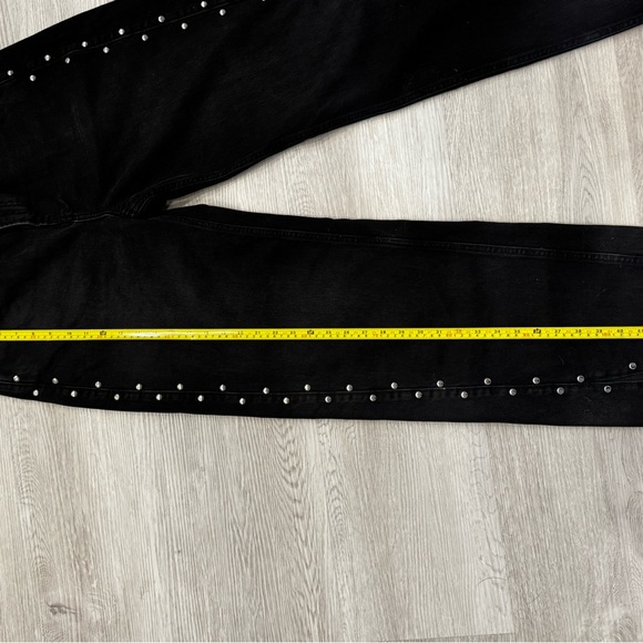 Reformation Black Studded Straight Leg Jeans β Size 30 - Picture 8 of 8